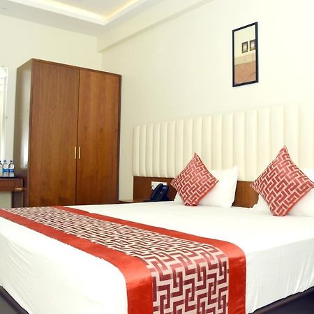 Sri Aswin Grand Hotel Namakkal ภายนอก รูปภาพ