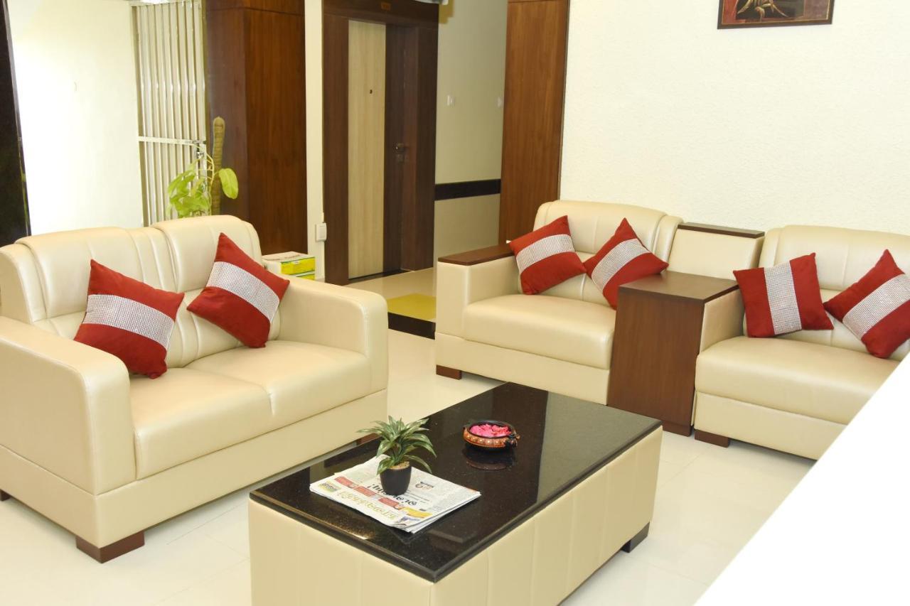 Sri Aswin Grand Hotel Namakkal ภายนอก รูปภาพ