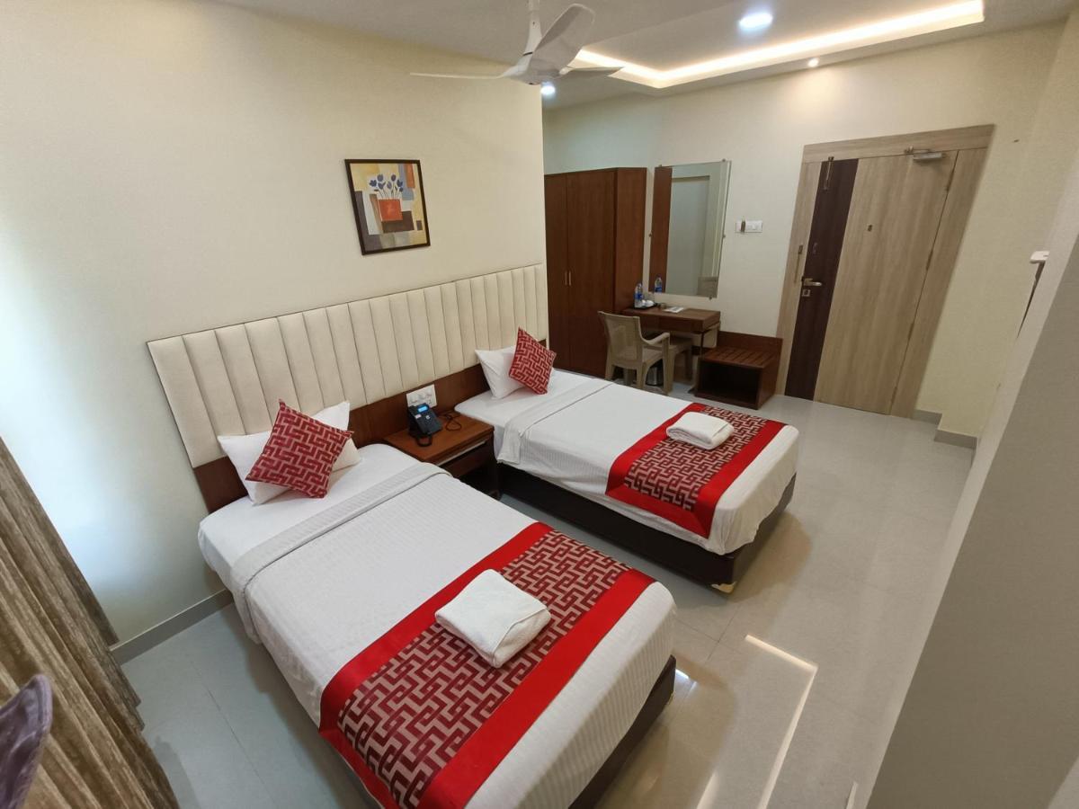 Sri Aswin Grand Hotel Namakkal ภายนอก รูปภาพ