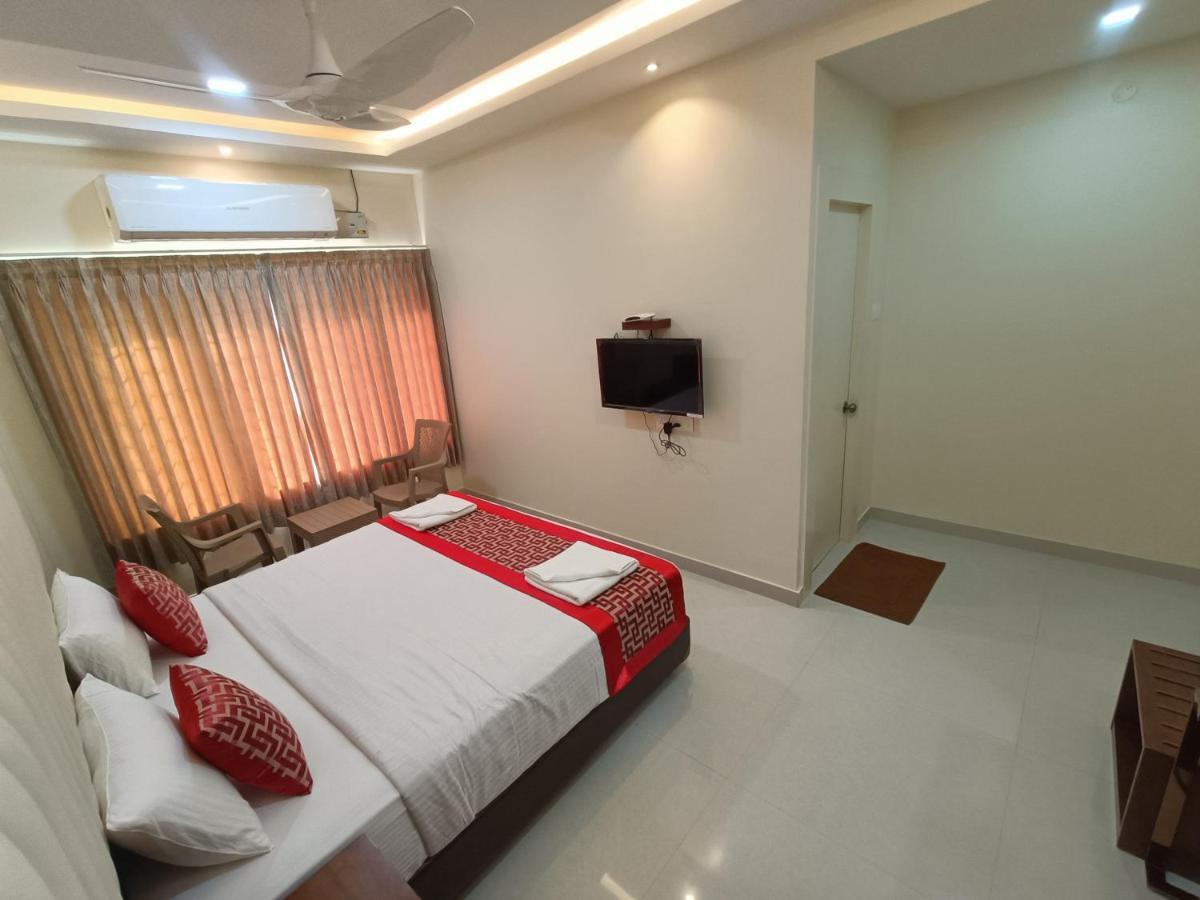 Sri Aswin Grand Hotel Namakkal ภายนอก รูปภาพ
