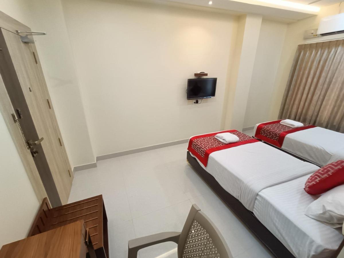 Sri Aswin Grand Hotel Namakkal ภายนอก รูปภาพ