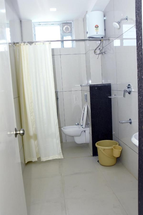 Sri Aswin Grand Hotel Namakkal ภายนอก รูปภาพ