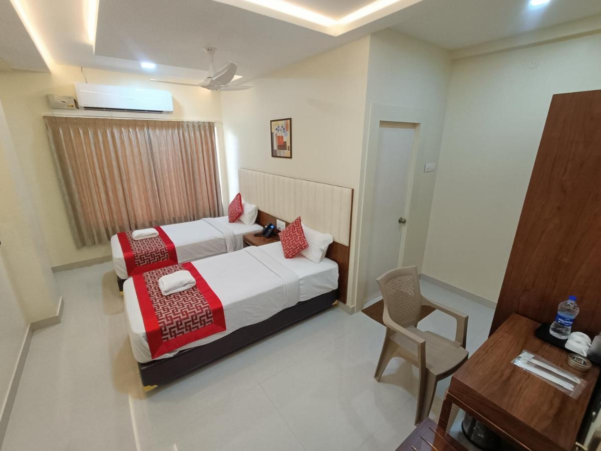 Sri Aswin Grand Hotel Namakkal ภายนอก รูปภาพ
