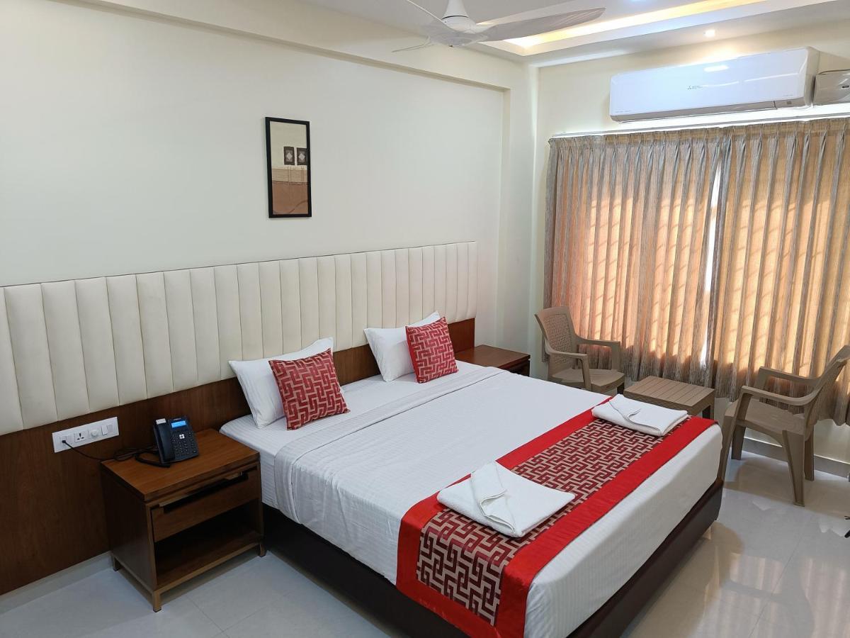 Sri Aswin Grand Hotel Namakkal ภายนอก รูปภาพ