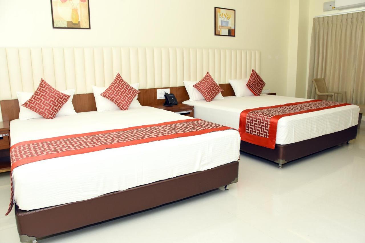 Sri Aswin Grand Hotel Namakkal ภายนอก รูปภาพ